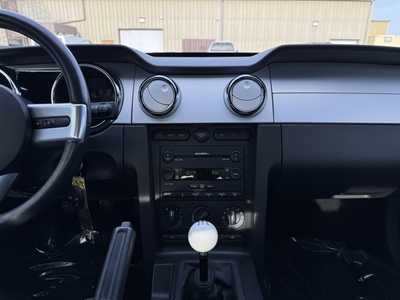 2007 Ford Mustang, $18998. Photo 2
