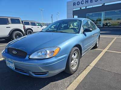 2006 Ford Taurus, $5998. Photo 2