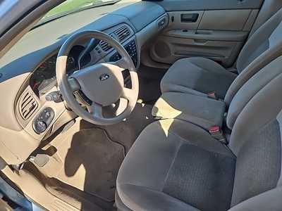 2006 Ford Taurus, $5998. Photo 3