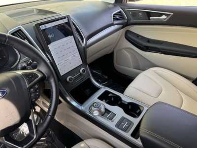 2021 Ford Edge, $25499. Photo 7