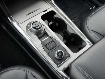 2022 Ford Explorer, $35499. Photo 9