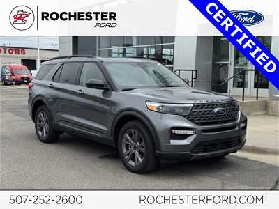 2022 Ford Explorer, $35499. Photo 1