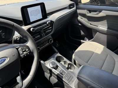 2022 Ford Escape, $24799. Photo 7