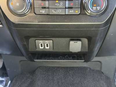 2019 Ford F150 Crew Cab, $25998. Photo 8