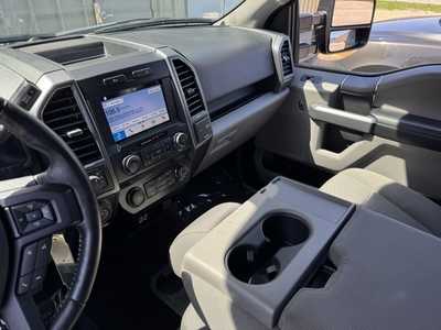 2019 Ford F150 Crew Cab, $25998. Photo 9