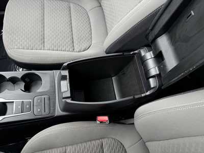 2022 Ford Escape, $24499. Photo 11