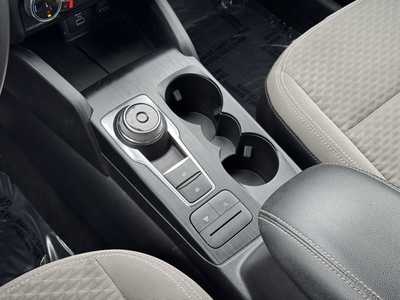 2022 Ford Escape, $24499. Photo 8
