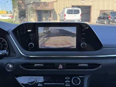 2021 Hyundai Sonata, $19299. Photo 4