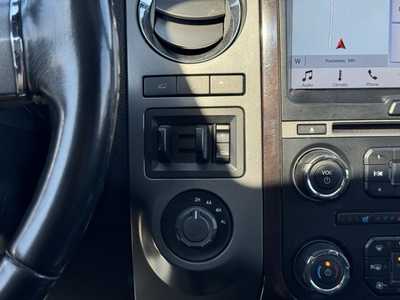 2017 Ford Expedition, $19499. Photo 6