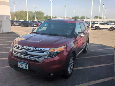 2014 Ford Explorer, $10998. Photo 2