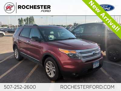 2014 Ford Explorer, $10998. Photo 1