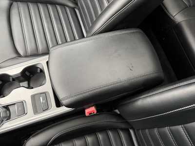 2024 Ford Edge, $30099. Photo 10