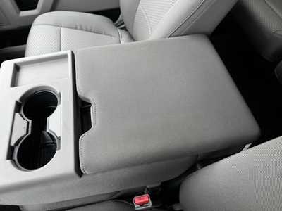 2016 Ford F150 Crew Cab, $21799. Photo 11