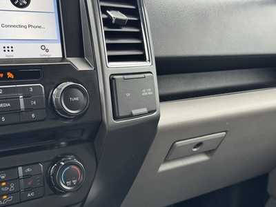 2016 Ford F150 Crew Cab, $21799. Photo 7