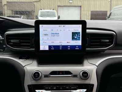 2023 Ford Explorer, $37998. Photo 3