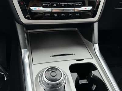 2023 Ford Explorer, $37998. Photo 6