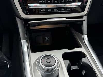 2023 Ford Explorer, $37998. Photo 7