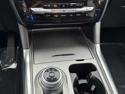 2021 Ford Explorer, $30998. Photo 6