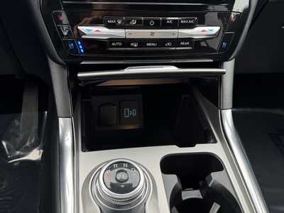 2021 Ford Explorer, $30998. Photo 7