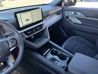 2025 Ford Explorer, $54557. Photo 6