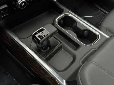 2024 GMC 1500 Crew Cab, $51599. Photo 9