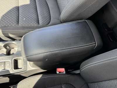 2023 Ford Escape, $25998. Photo 10