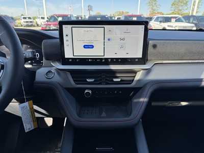 2025 Ford Explorer, $54112. Photo 2