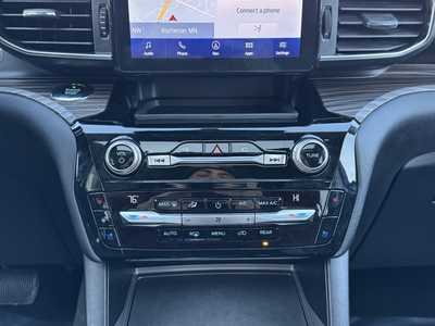 2021 Ford Explorer, $30499. Photo 5
