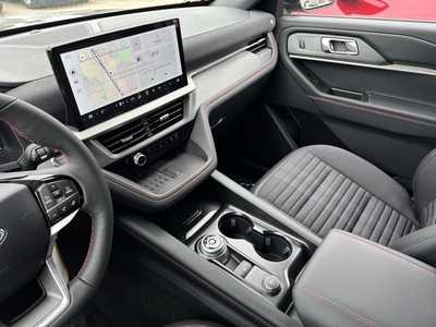 2025 Ford Explorer, $45689. Photo 8