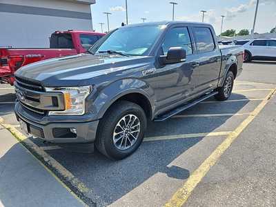 2018 Ford F150 Crew Cab, $27998. Photo 2