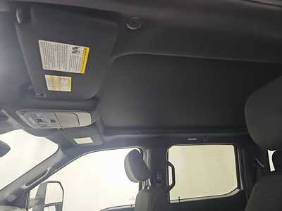 2022 Ford F150 Crew Cab, $46399. Photo 2