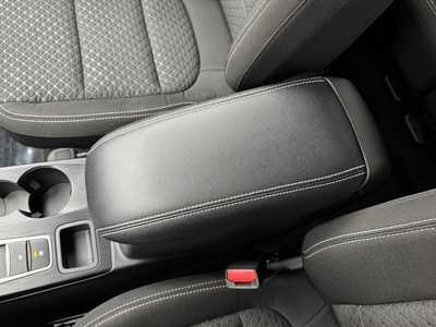 2023 Ford Escape, $26499. Photo 10