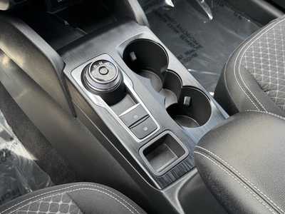 2023 Ford Escape, $25699. Photo 8