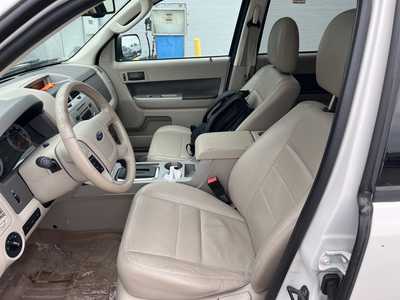 2009 Ford Escape, $3998. Photo 3