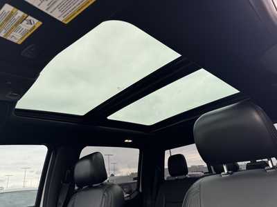 2016 Ford F150 Crew Cab, $30491. Photo 6