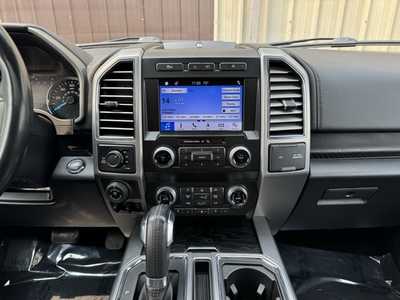 2019 Ford F150 Crew Cab, $31998. Photo 2