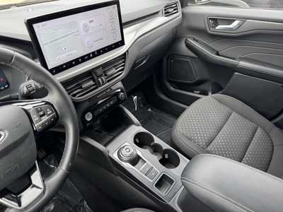 2023 Ford Escape, $26998. Photo 7