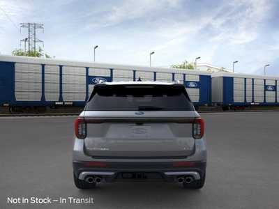 2025 Ford Explorer, $55605. Photo 5