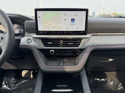 2025 Ford Explorer, $48565. Photo 2