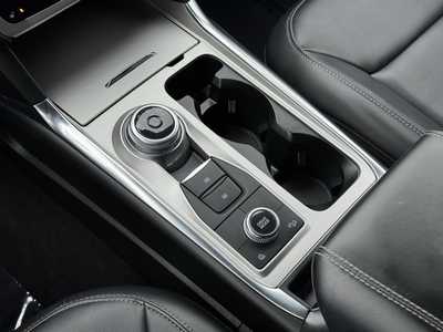 2022 Ford Explorer, $31799. Photo 9