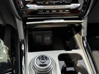 2022 Ford Explorer, $39998. Photo 7