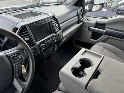 2019 Ford F350 Crew Cab, $39998. Photo 9