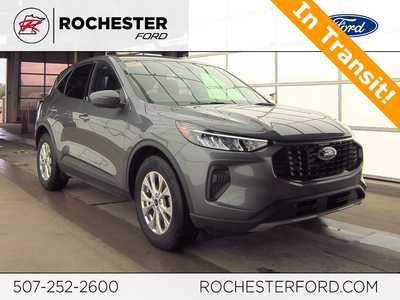 2023 Ford Escape, $26998. Photo 1