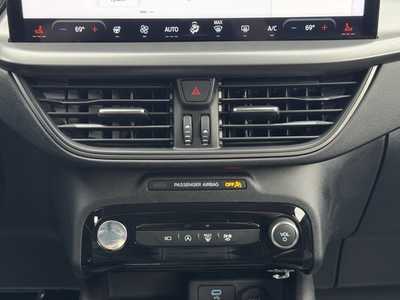 2023 Ford Escape, $25499. Photo 5