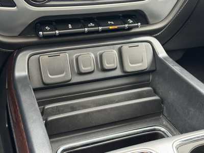 2018 GMC 1500 Crew Cab, $29998. Photo 9