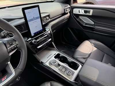 2023 Ford Explorer, $44998. Photo 8