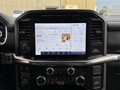 2021 Ford F150 Crew Cab, $40998. Photo 3
