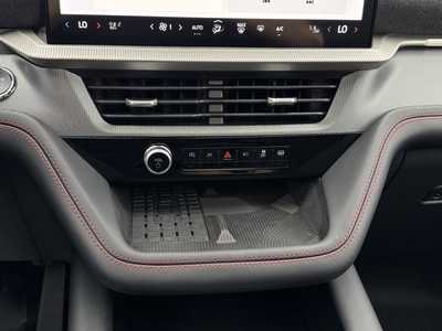 2025 Ford Explorer, $48975. Photo 5