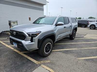 2024 Toyota Tacoma, $45963. Photo 2