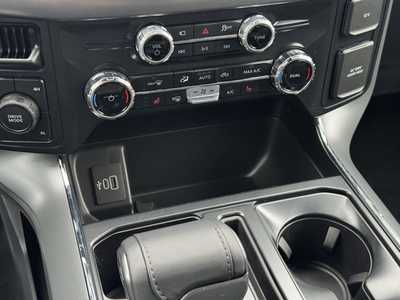 2025 Ford F-150, $51157. Photo 9